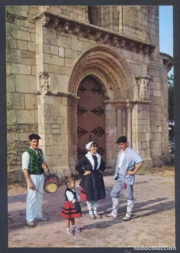 Postales: Vitoria-Gasteiz *Monasterio...* Ed. Arribas n&ordm; 2019. Dorso sin escudo. Nueva.