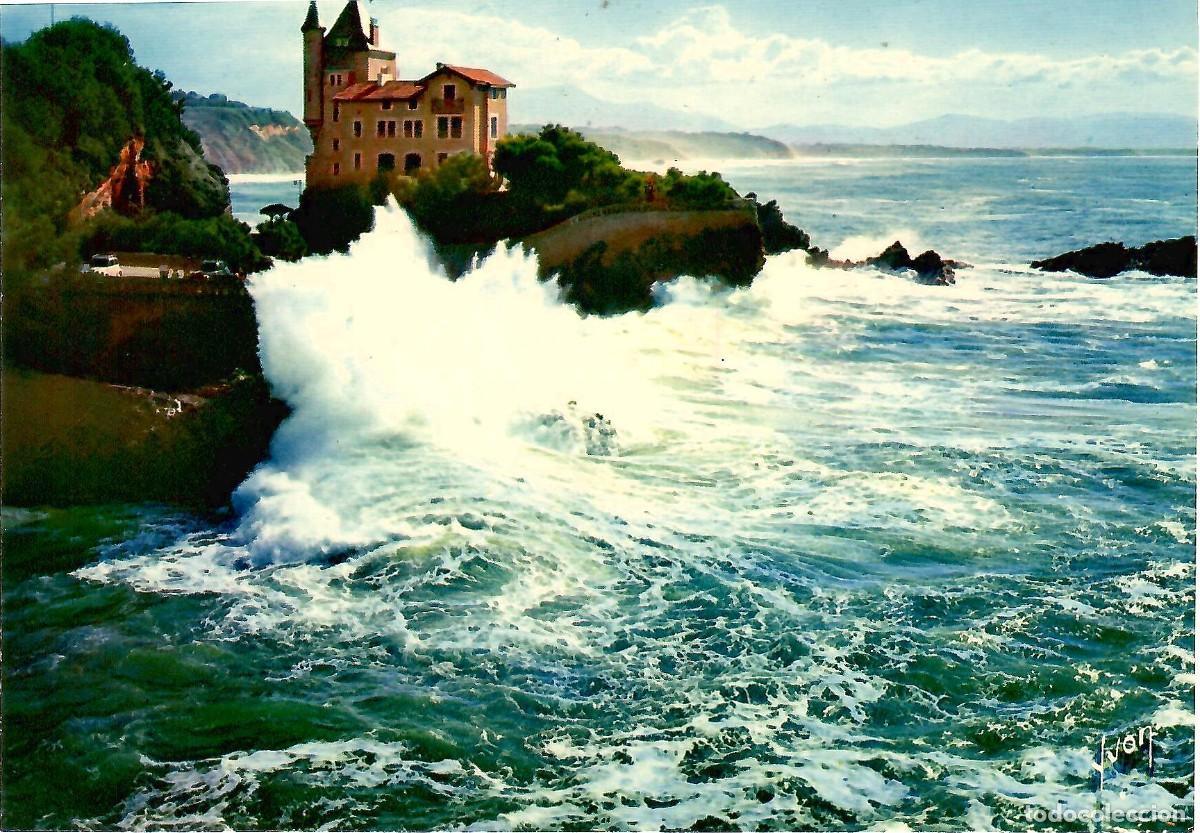 Postales: N&ordm; 64-BIARRITZ. Pays Basque. Pyr&eacute;n&eacute;es-Atlantiques. C&ocirc;te d'Argent. Sin circular. EDITIONS D'ART YVON