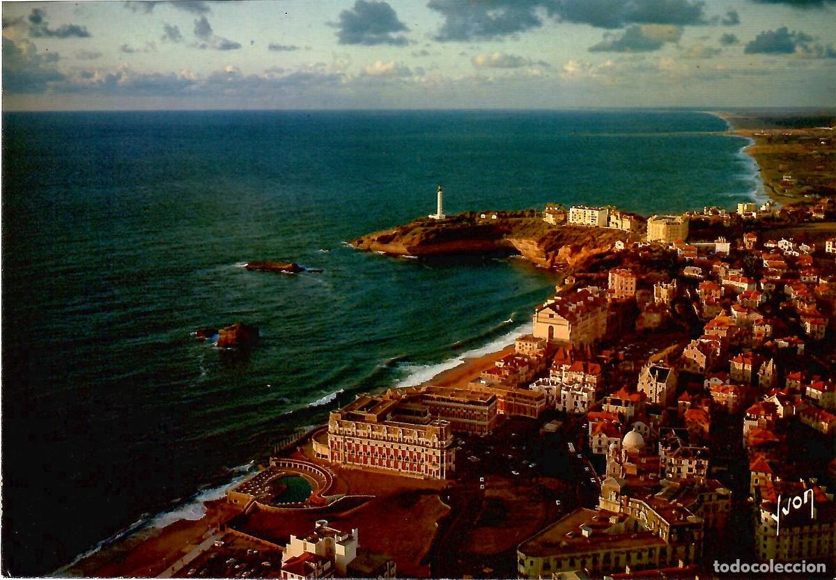 Postales: N&ordm; 64-BIARRITZ. Pyr&eacute;n&eacute;ees-Atlantiques. La C&ocirc;te Basque. Sin circular. &Eacute;DITIONS D'ART YVON
