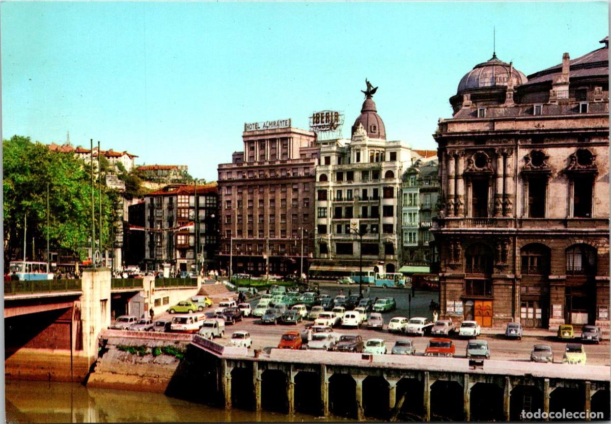 Postales: Bilbao - Plaza de Arriaga y Puente de la Victoria - Troleb&uacute;s 2 pisos