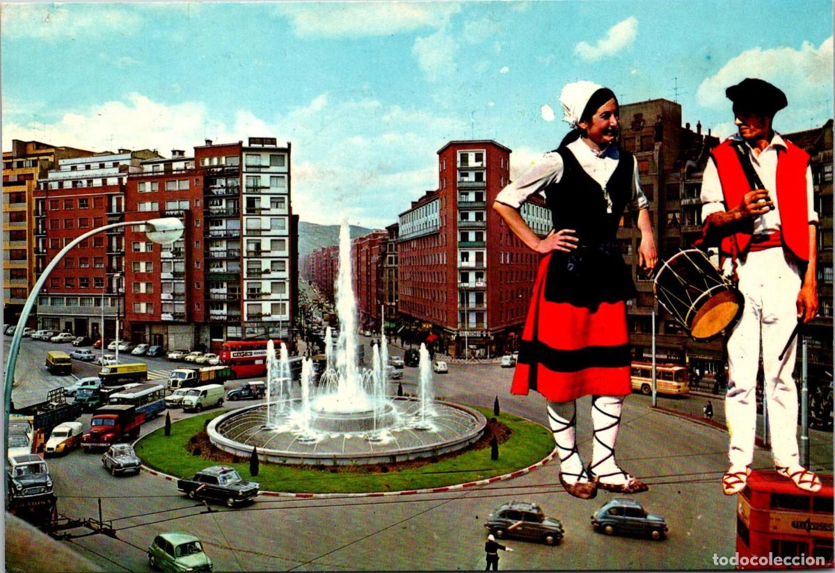 Postales: Bilbao - Fuente Monumental de la Plaza Zab&aacute;lburu - Troleb&uacute;s 2 pisos x2 - Martini - Trajes T&iacute;picos