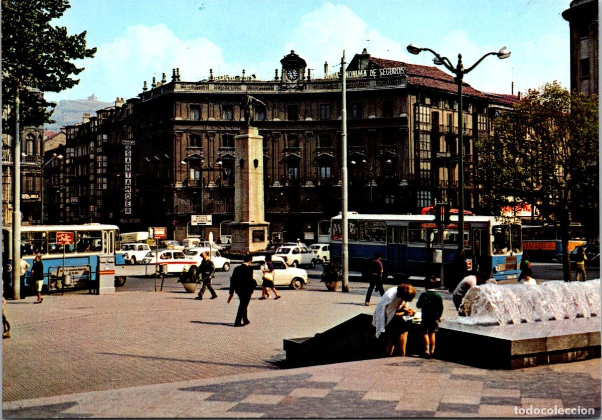Postales: Bilbao - Plaza Espa&ntilde;a y Monumento - Troleb&uacute;s 2 pisos - Banco de Santander - Ron Bacard&iacute;