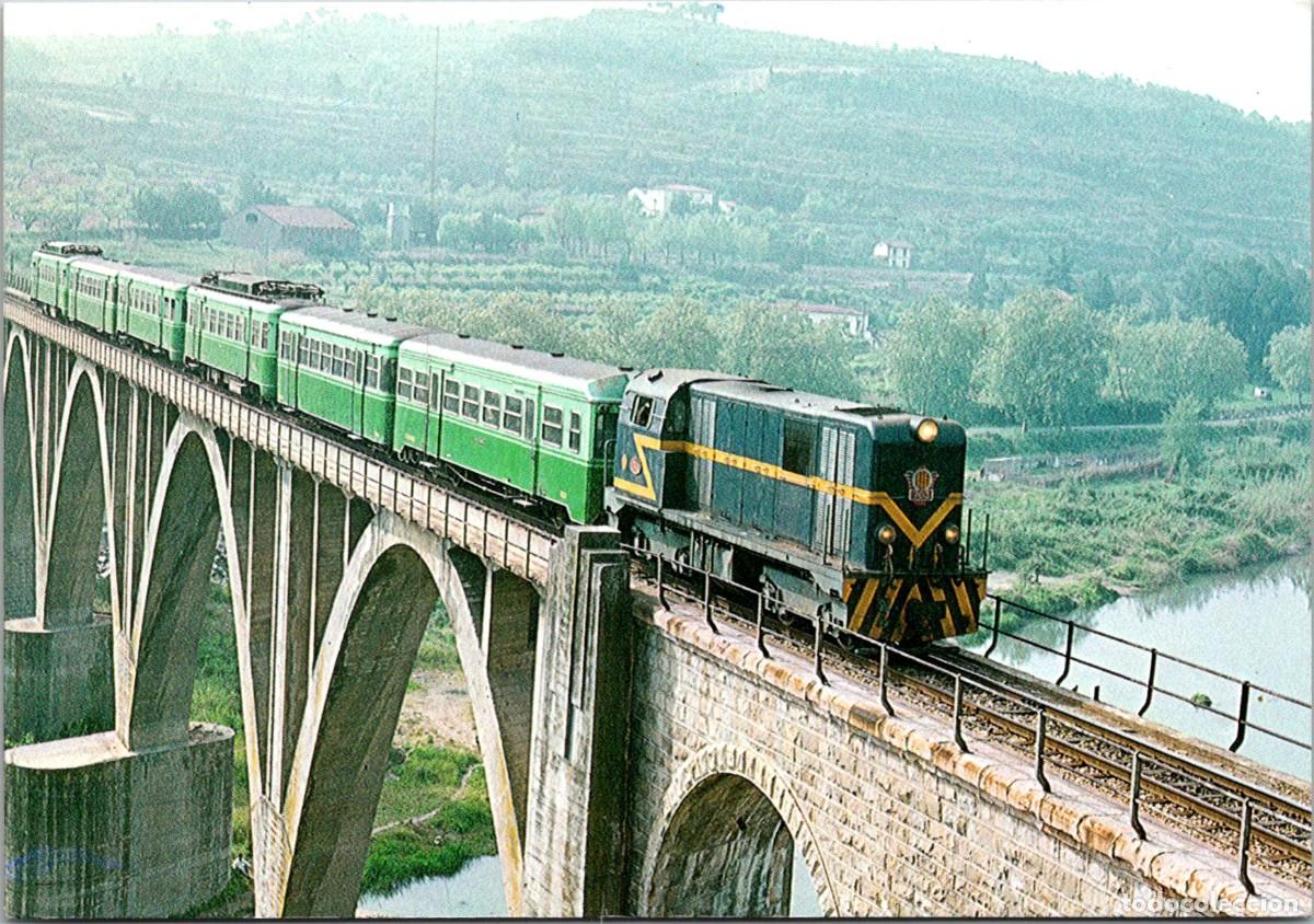 Postales: Tren Barcelona Manresa de los Ferrocarrils de la Generalitat de Catalunya - Bergas 33 - 147x102mm