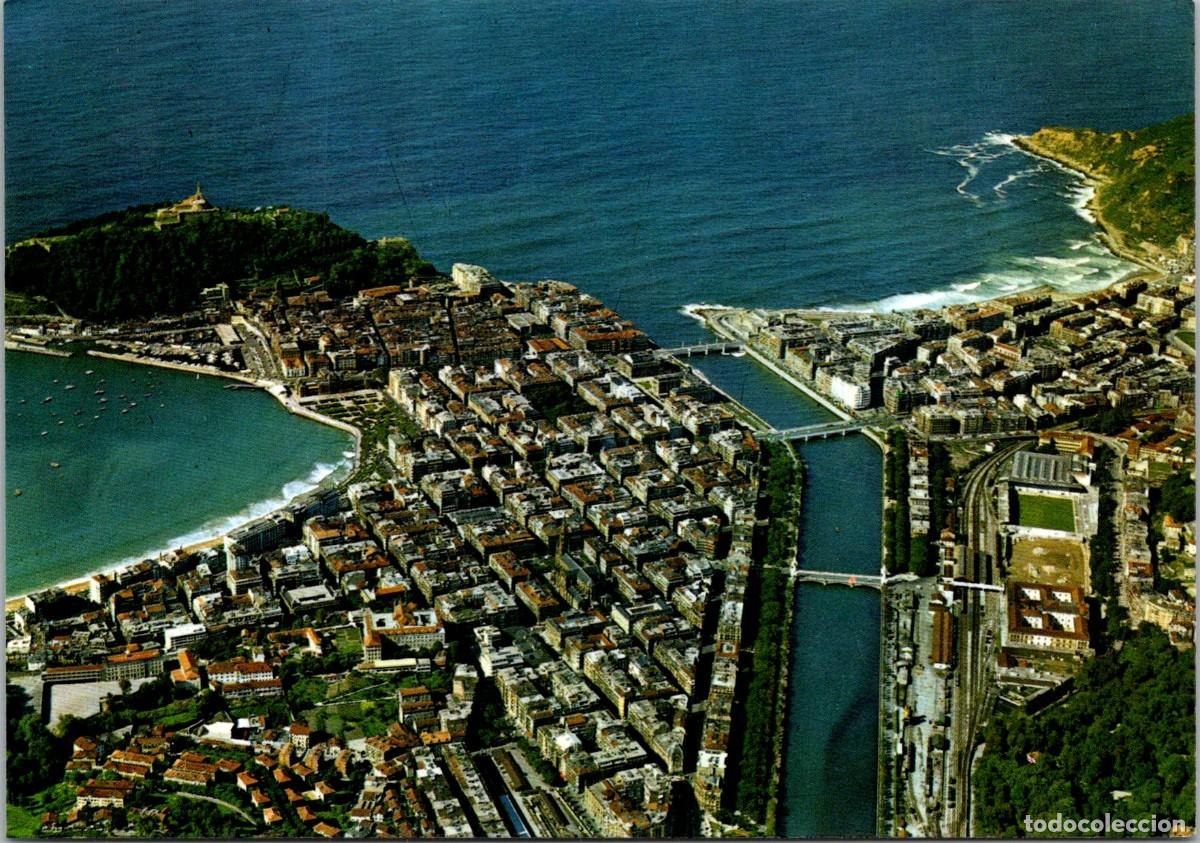 Postales: San Sebasti&aacute;n - Vista a&eacute;rea - Manipel 42 - 148x104mm - Campo de Futbol - Antiguo Atocha