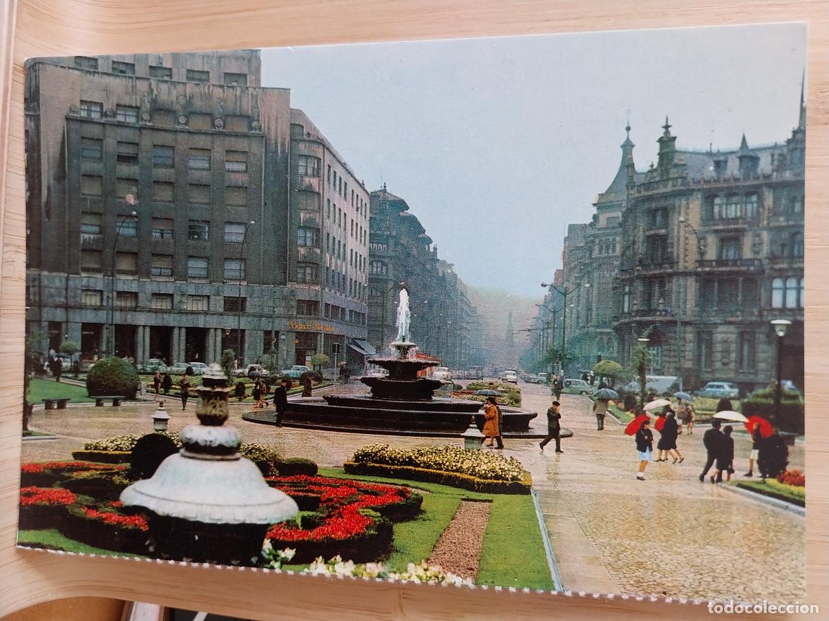 Postales: BILBAO PLAZA FEDERICO MOYUA ED FARDI 74 SC ORIGINAL ANIMADA LLOVIENDO PARAGUAS