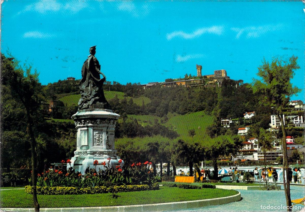 Postales: Postal San Sebasti&aacute;n, Monumento a la Reina Mar&iacute;a Cristina en Ondarreta
