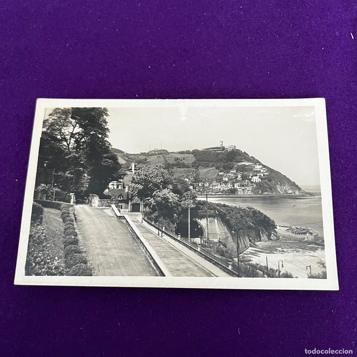 Postales: POSTAL DE SAN SEBASTIAN (GUIPUZCOA). PALACIO REAL DE MIRAMAR Y MONTE IGUELDO.