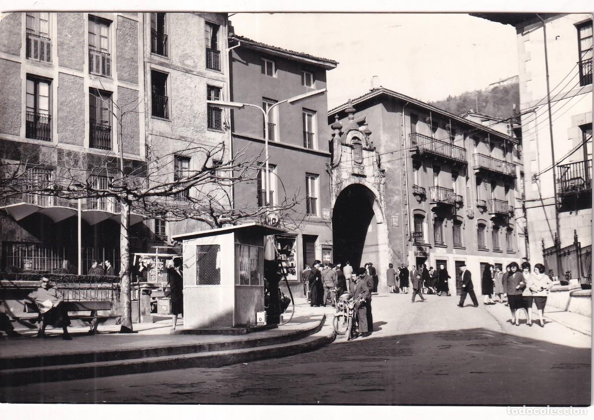 Postales: 4 MONDRAGON.(GUIP&Uacute;ZCOA).- PLAZA GENERAL MOLA. EDICIONES PARIS CIRCULADA