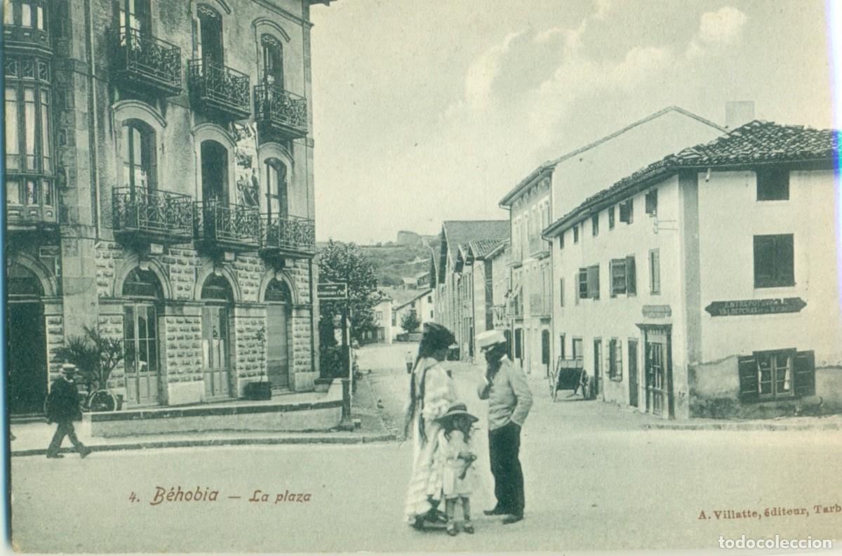 Postales: BEHOBIA. LA PLAZA. HACIA 1920. RARA.