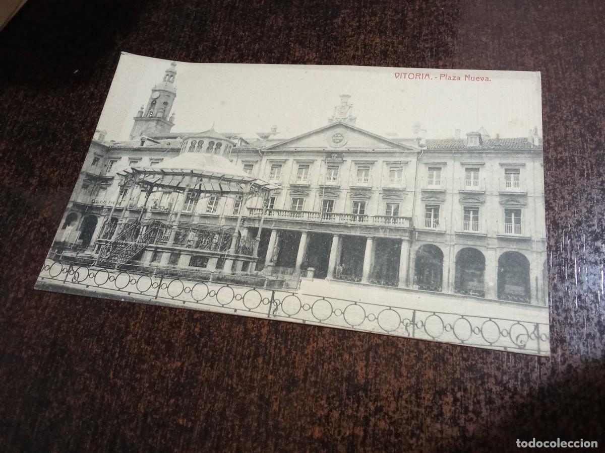 Postales: Vitoria.Plaza nueva.