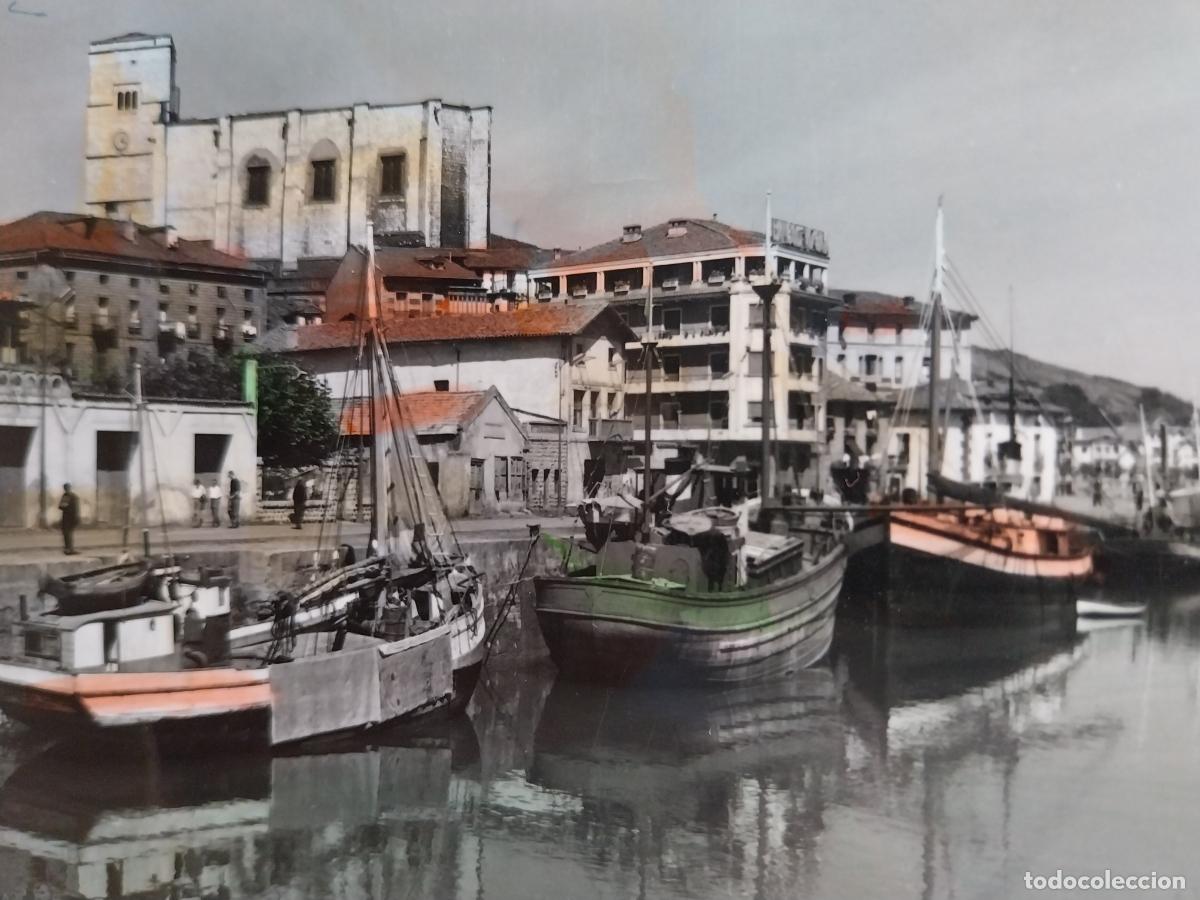 Postales: ZUMAYA RIA MUELLE ED GARRABELLA 4 CIRCULADA A&Ntilde;OS 50 BARCAS COLOREADA ORIGINAL