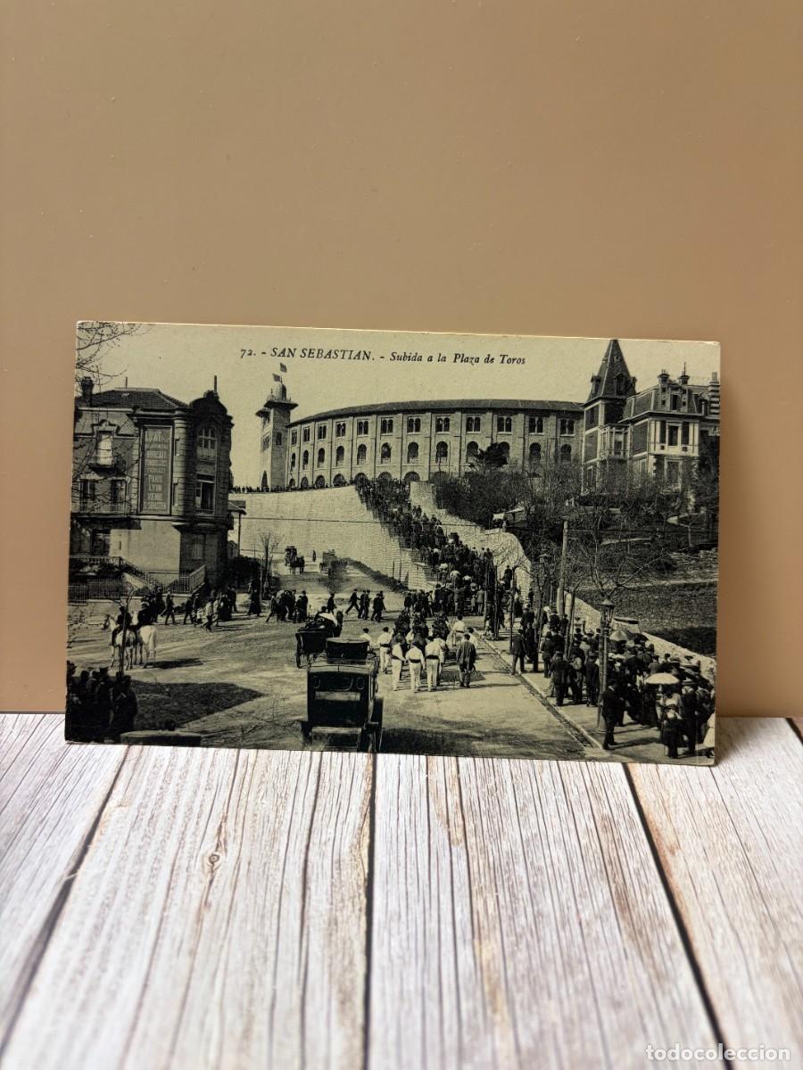 Postales: TARJETA POSTAL. SAN SEBASTIAN. 72.- SUBIDA A LA PLAZA DE TOROS. EDICION G. G GALARZA