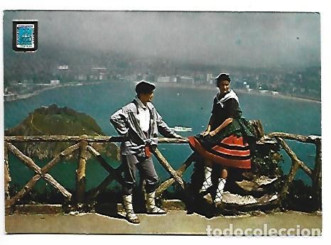 Postales: PAREJA TIPICA EN EL MONTE IGUELDO.- SAN SEBASTIAN