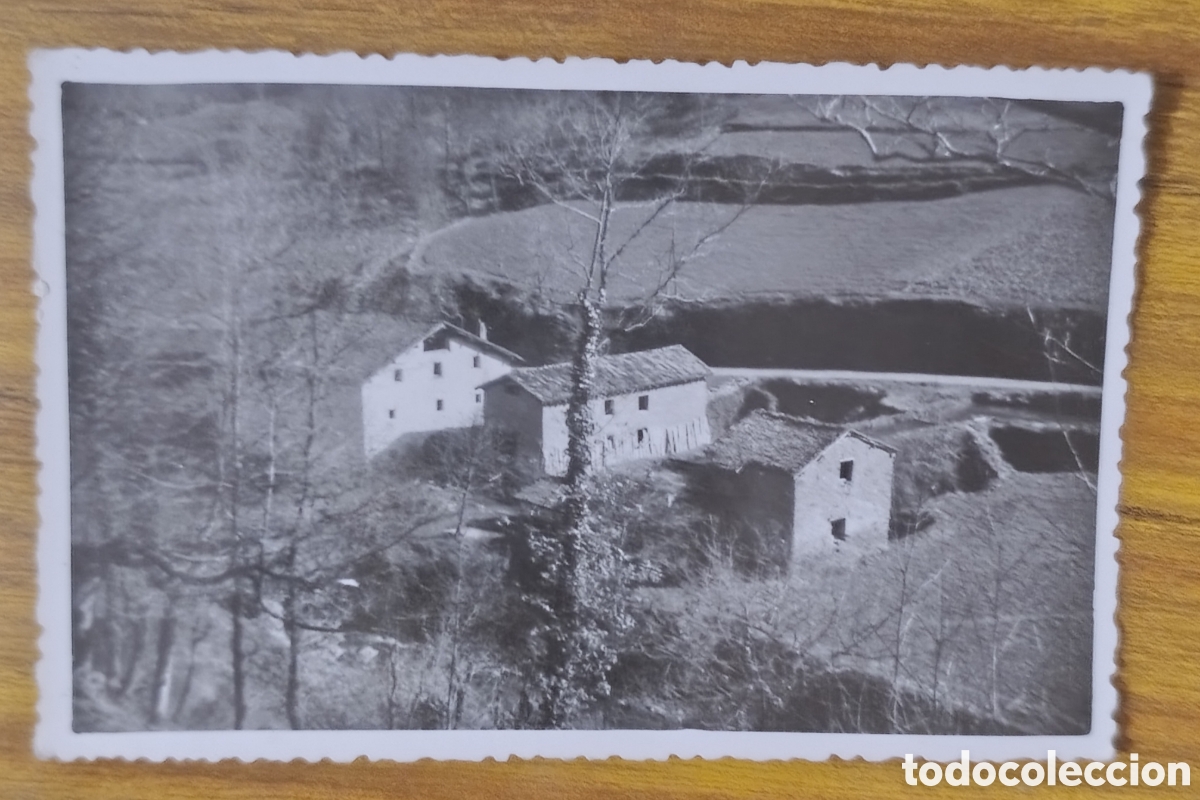 Postales: Fotograf&iacute;a-postal antigua original - Paisaje rural, Caser&iacute;o en Goierri, Idiazabal (Guip&uacute;zcoa)