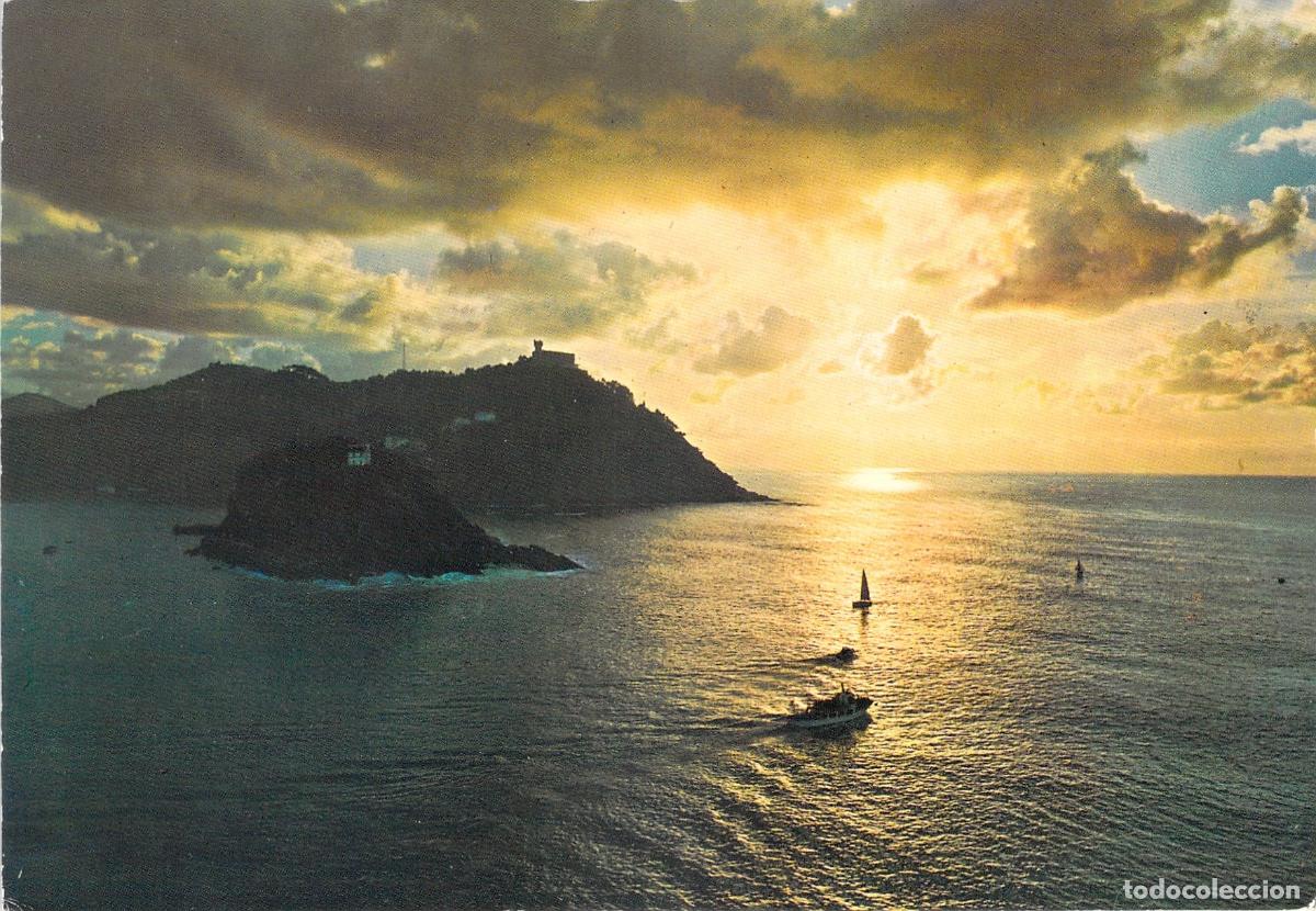 Postales: Postal de San Sebasti&aacute;n: Atardecer y Puesta de Sol