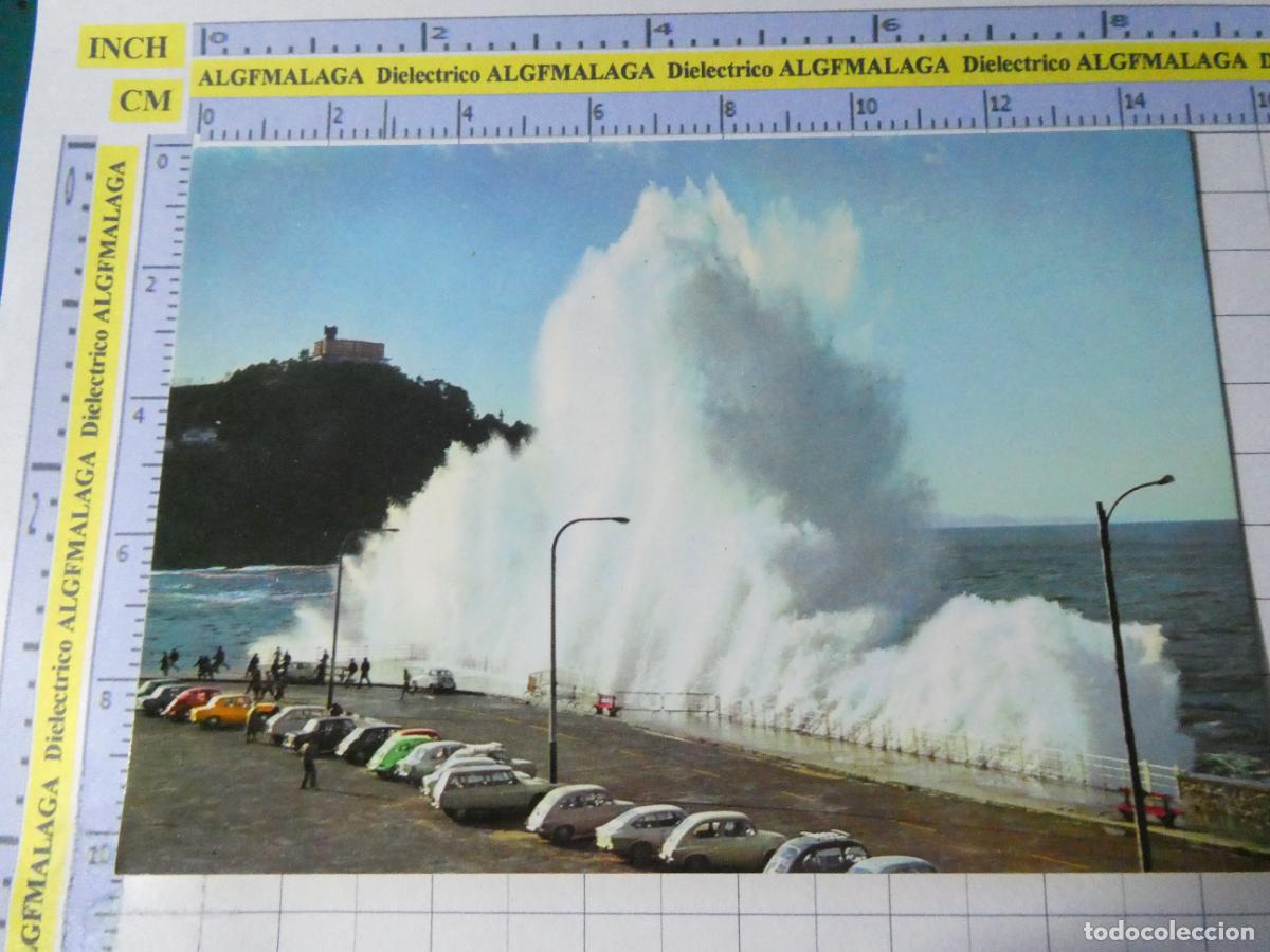 Postales: POSTAL DE GUIP&Uacute;ZCOA. A&Ntilde;O 1963. SAN SEBASTIAN TEMPORAL OLA COCHES 33 MANIPEL. 687