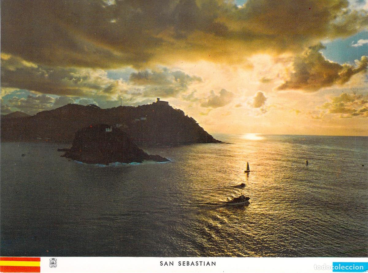 Postales: Postal de San Sebasti&aacute;n: Espectacular Puesta de Sol sobre la Bah&iacute;a