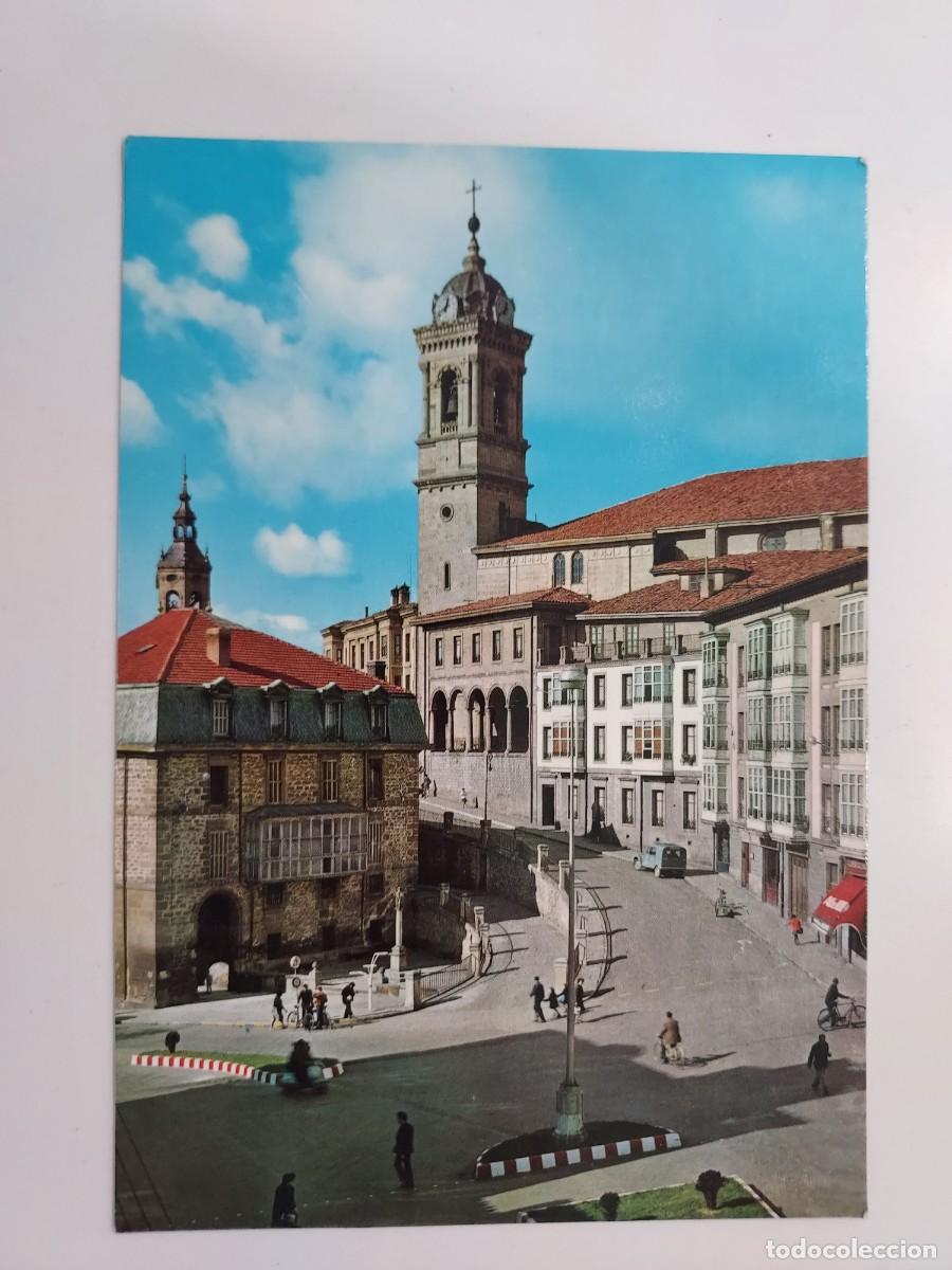 Postales: POSTAL VITORIA CUESTA DE SAN VICENTE E IGLESIA. 1969. SIN CIRCULAR. BICICLETAS CITROEN 2CV