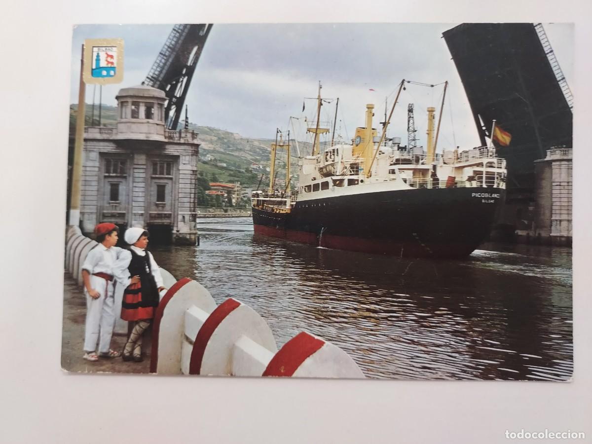Postales: POSTAL BILBAO PUENTE DEL GENERALISIMO. 1963. SIN CIRCULAR. BARCO NI&Ntilde;O TRAJE REGIONAL
