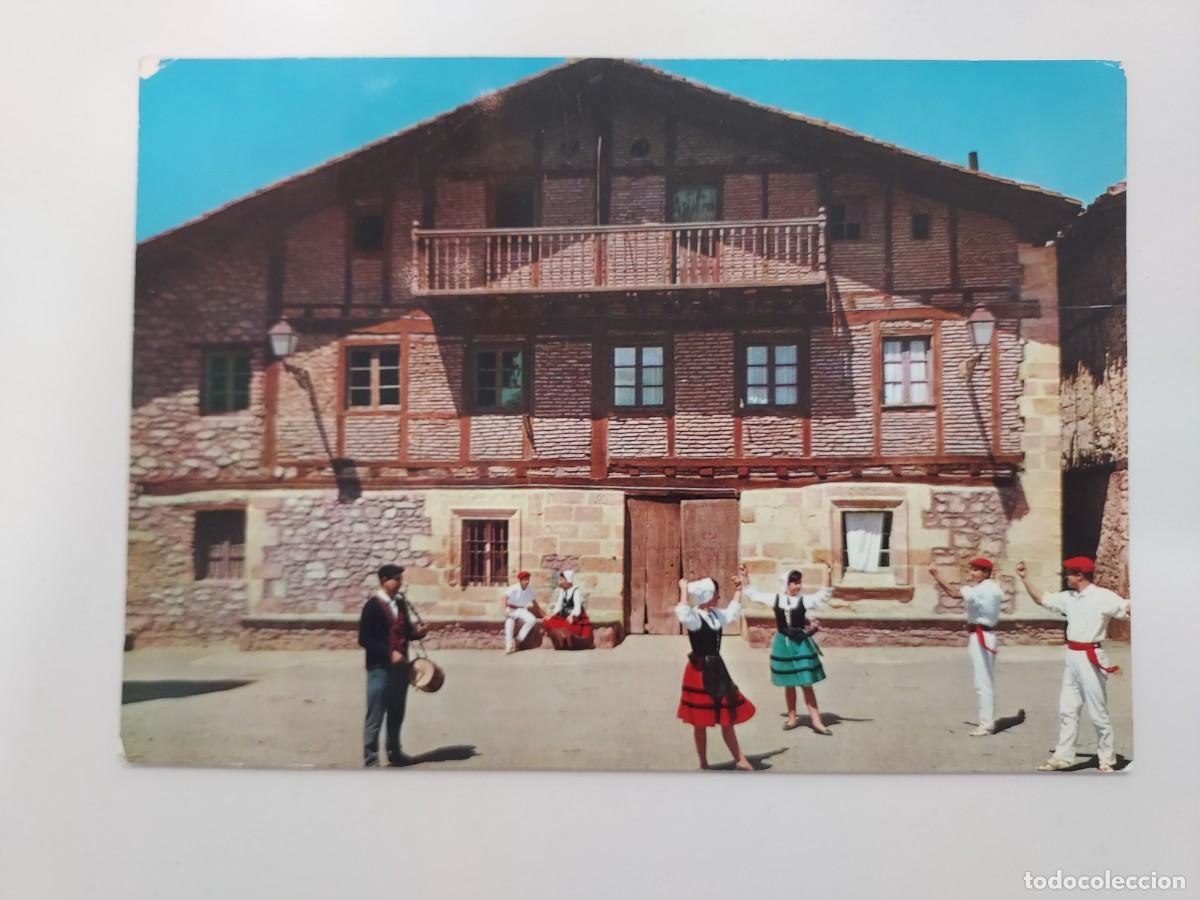 Postales: POSTAL FOLKLORE VASCO EL CHISTU Y DANZA TIPICA. 1965. SIN CIRCULAR. VIZCAYA (BILBAO) ETNOGRAFIA