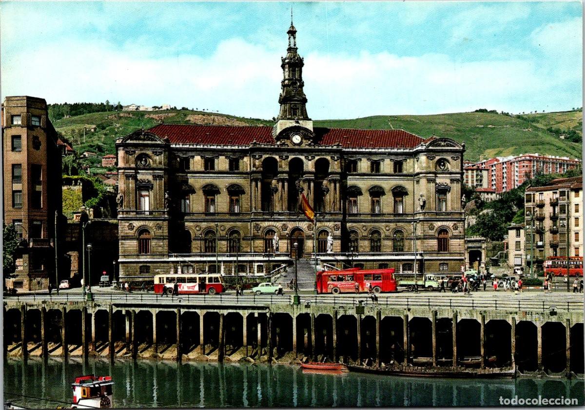 Postales: Bilbao-El Ayuntamiento-Garc&iacute;a Garrabella 27-149x103mm-Troleb&uacute;s 2 pisos-Zumos Vida-Telefunken-Corber&oacute;