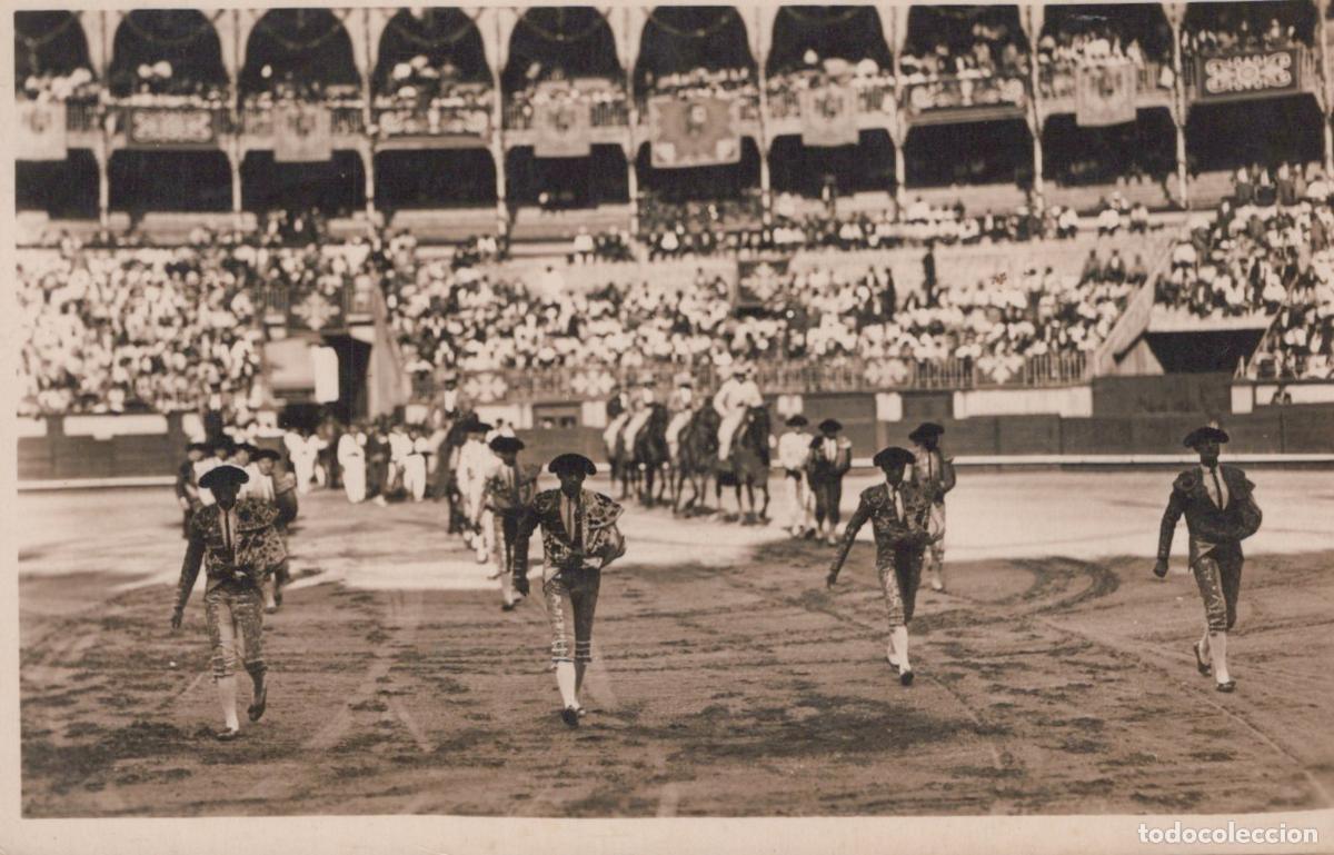 Postales: Espa&ntilde;a San Sebastian Pa&iacute;s Vasco Plaza de Toros Toreros en El Paseo de la *YAB368