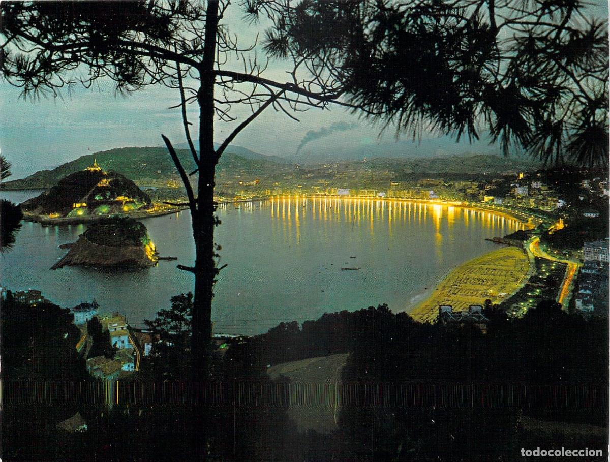 Postales: Postal de San Sebasti&aacute;n: Vista nocturna de la bah&iacute;a desde Igueldo