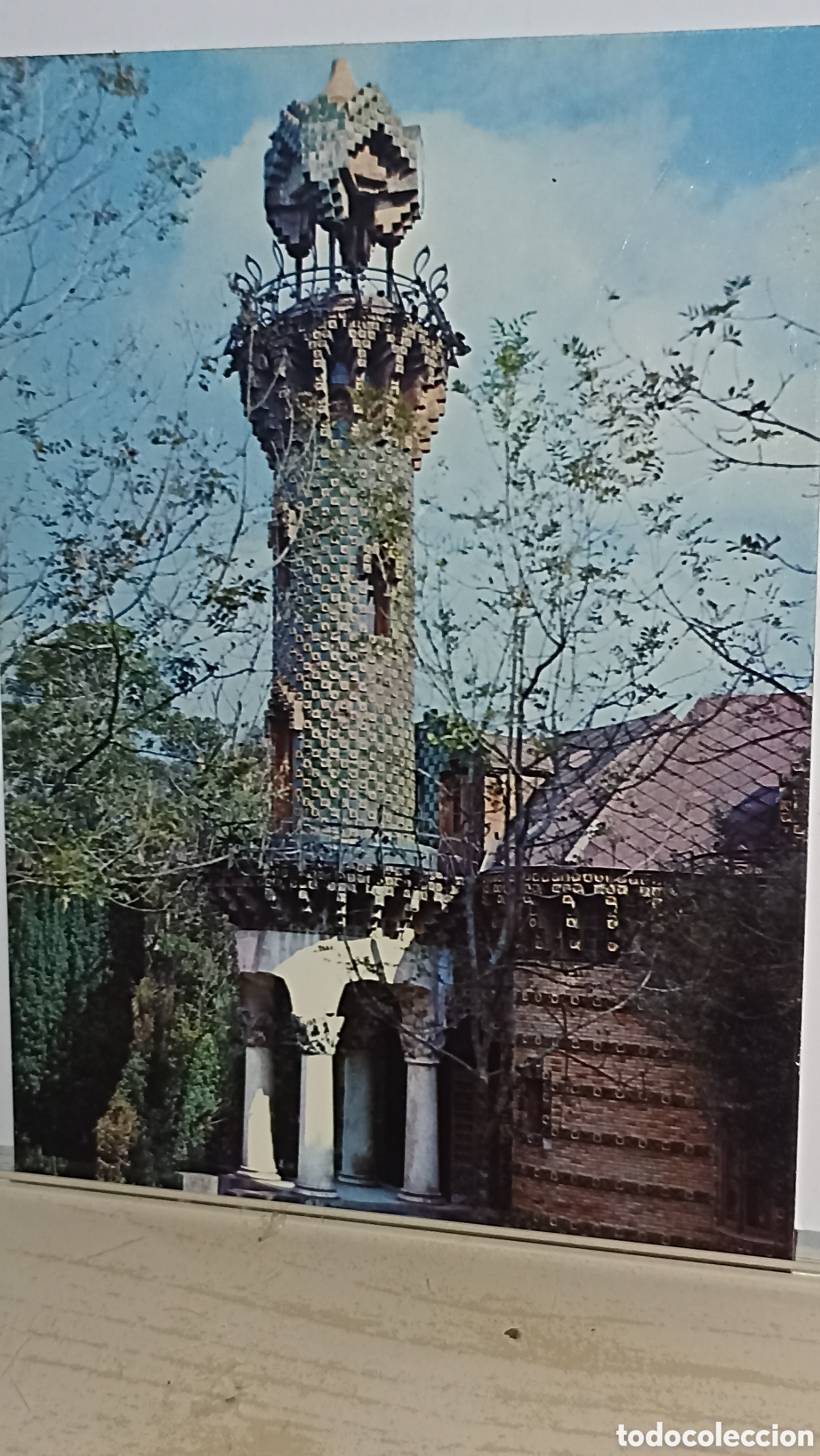 Postales: &rdquo;Santander torre de capricho de Gaud&iacute;