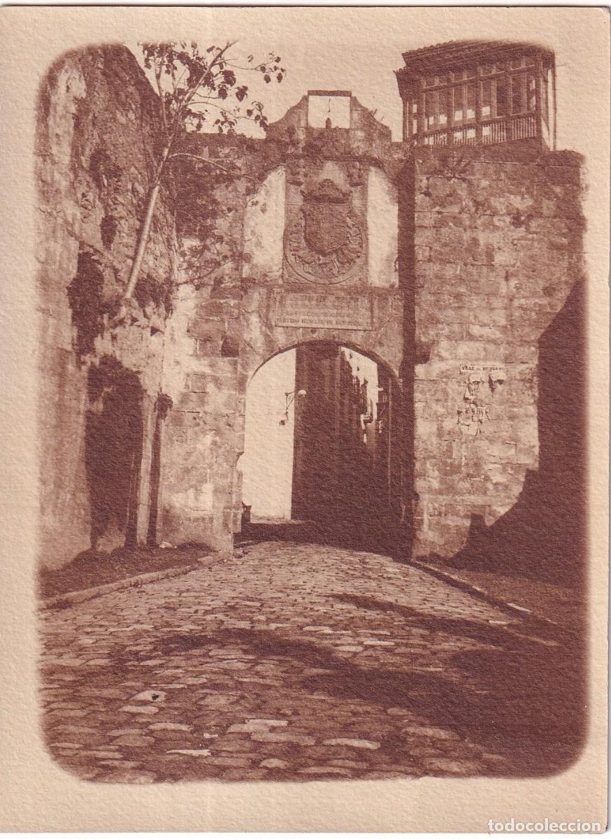 Postales: Fotograf&iacute;a de unos 12 x 9 cm Fuenterrab&iacute;a Puerta de Santa Mar&iacute;a.