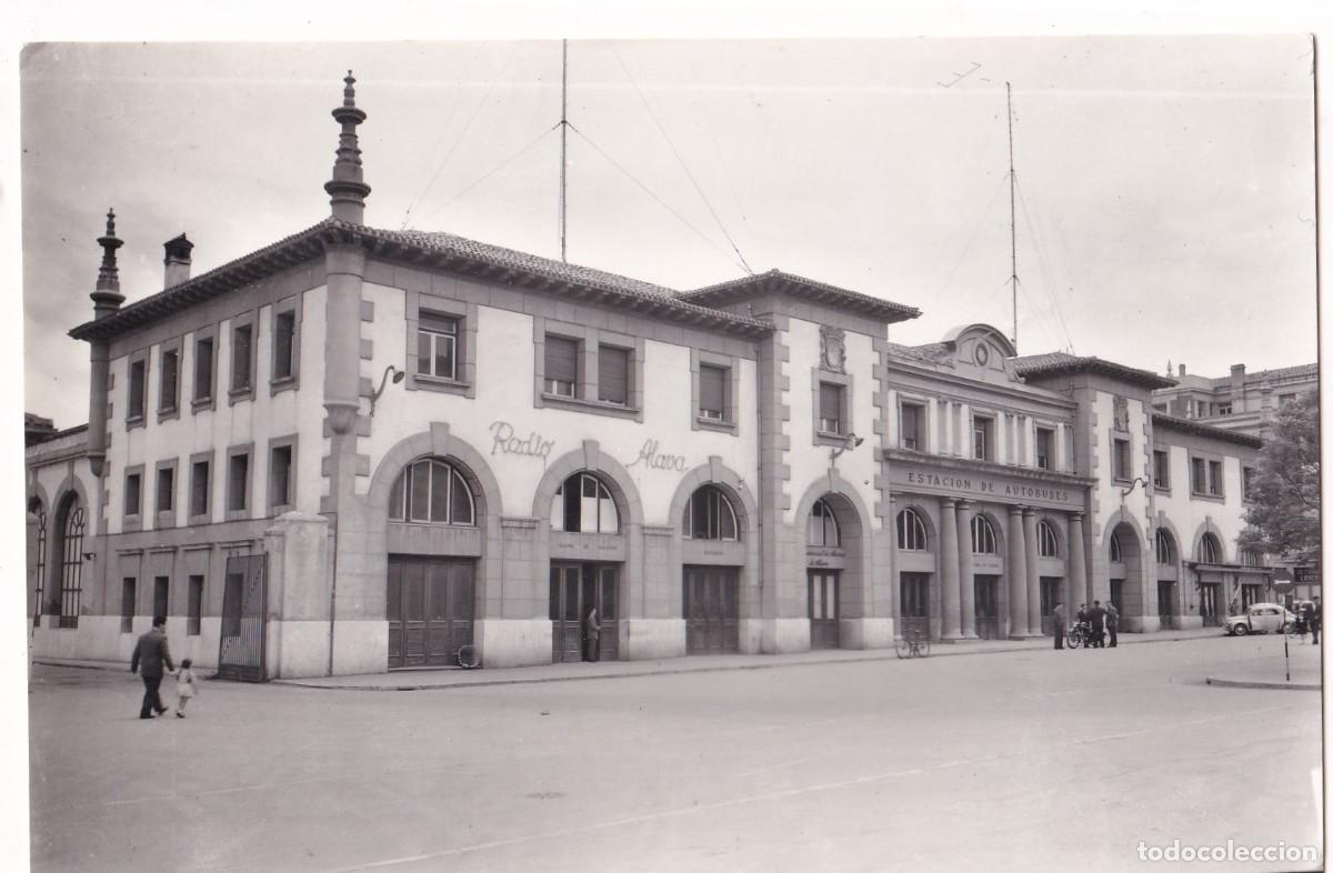 Postales: Vitoria. 5 Estaci&oacute;n de autobuses. Ediciones Sicilia. Sin circular.
