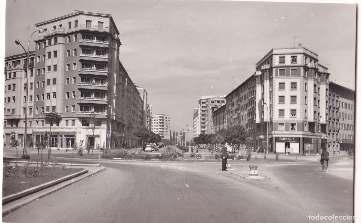 Postales: 62 VITORIA-AVENIDA DE SANCHO EL SABIO-EDICIONES PARIS SIN CIRCULAR.