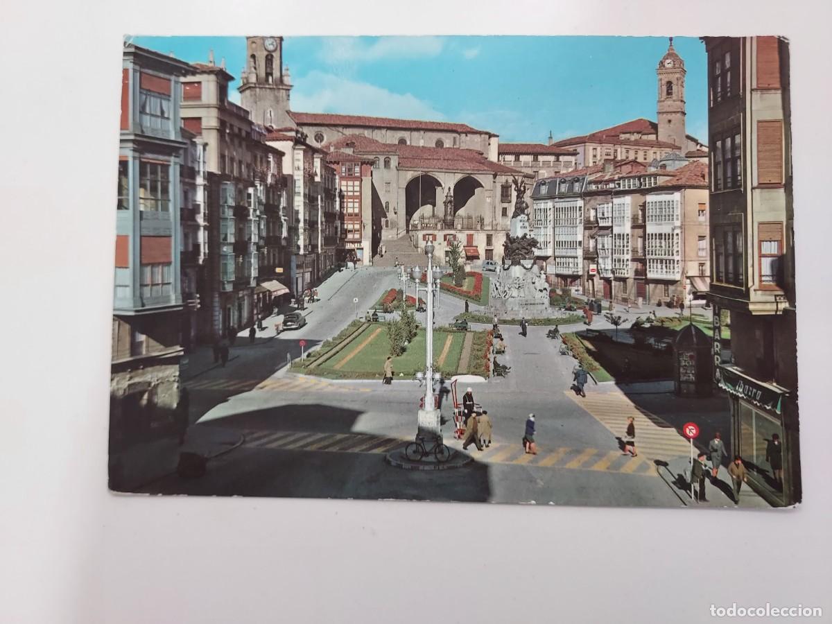 Postales: POSTAL VITORIA PLAZA DE LA VIRGEN BLANCA. 1964. SIN CIRCULAR. EDICIONES PARIS 102. POLICIA TRAFICO