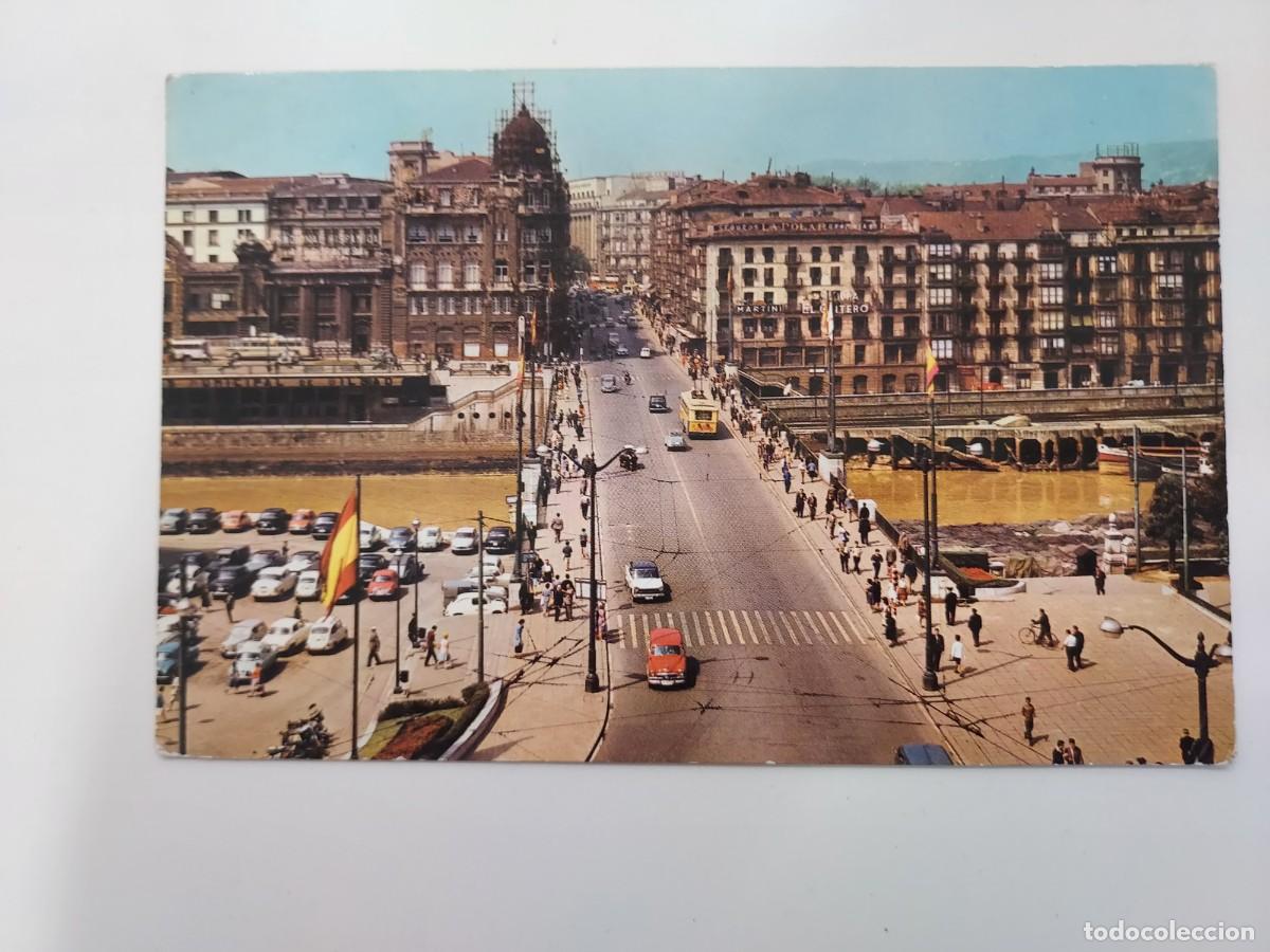 Postales: POSTAL BILBAO PUENTE DE LA VICTORIA. 1963. CIRCULADA. VISTABELLA. Tranv&iacute;a, aparcamiento coches