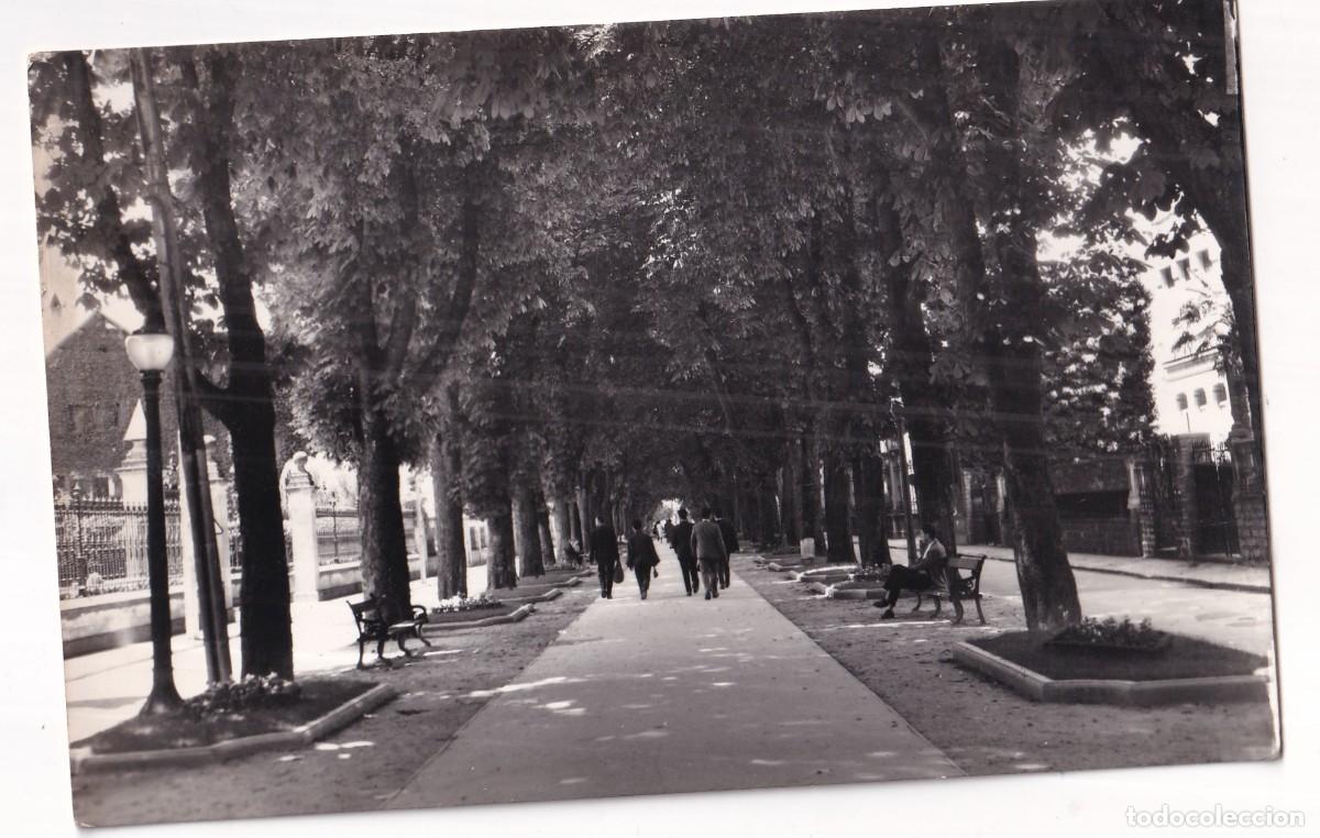 Cartes Postales: Vitoria-Gasteiz *La Senda...* Ed. Paris n&ordm; 42 Sin circular.