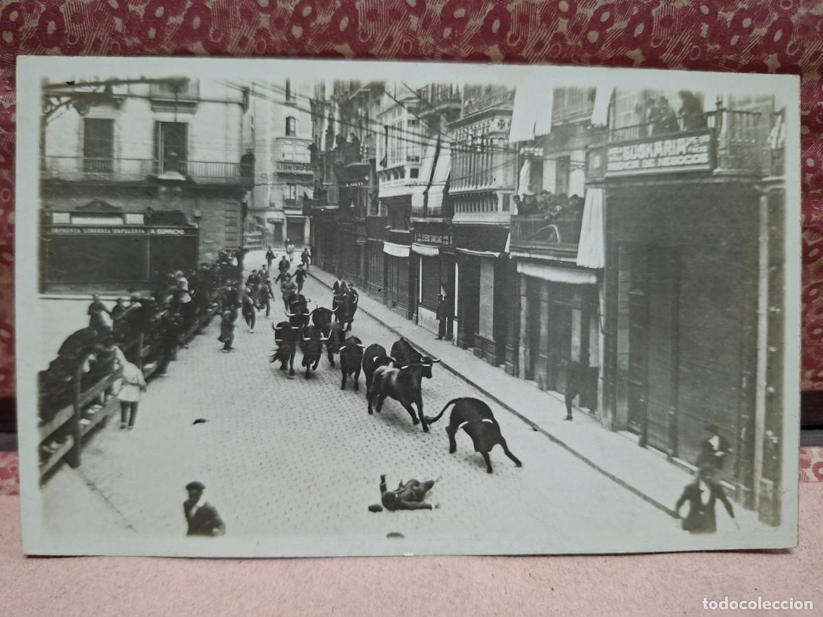 Cartoline: ANTIGUA POSTAL ENCIERRO TOROS SAN FERMIN PAMPLONA NAVARRA ?