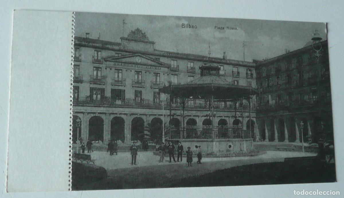 Postales: Reproducci&oacute;n de antigua postal en b/n de Bilbao. Plaza Nueva