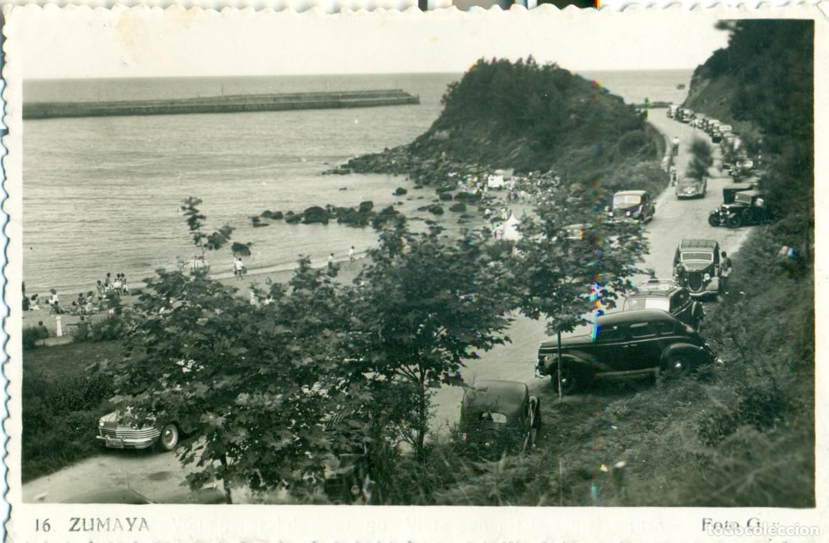 Postales: ZUMAYA. PLAYA Y COSTA. FOTO GAR. CIRCULADA EN 1952. MUY RARA.