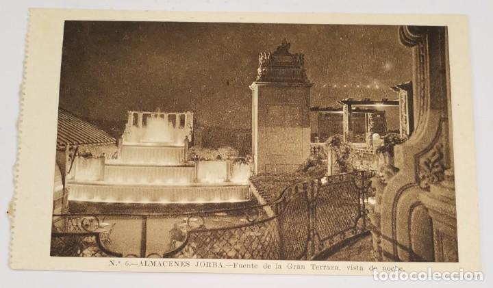 Postales: Postal -Barcelona- Almacenes Jorba - Fuente de la Gran Terraza, vista de noche.