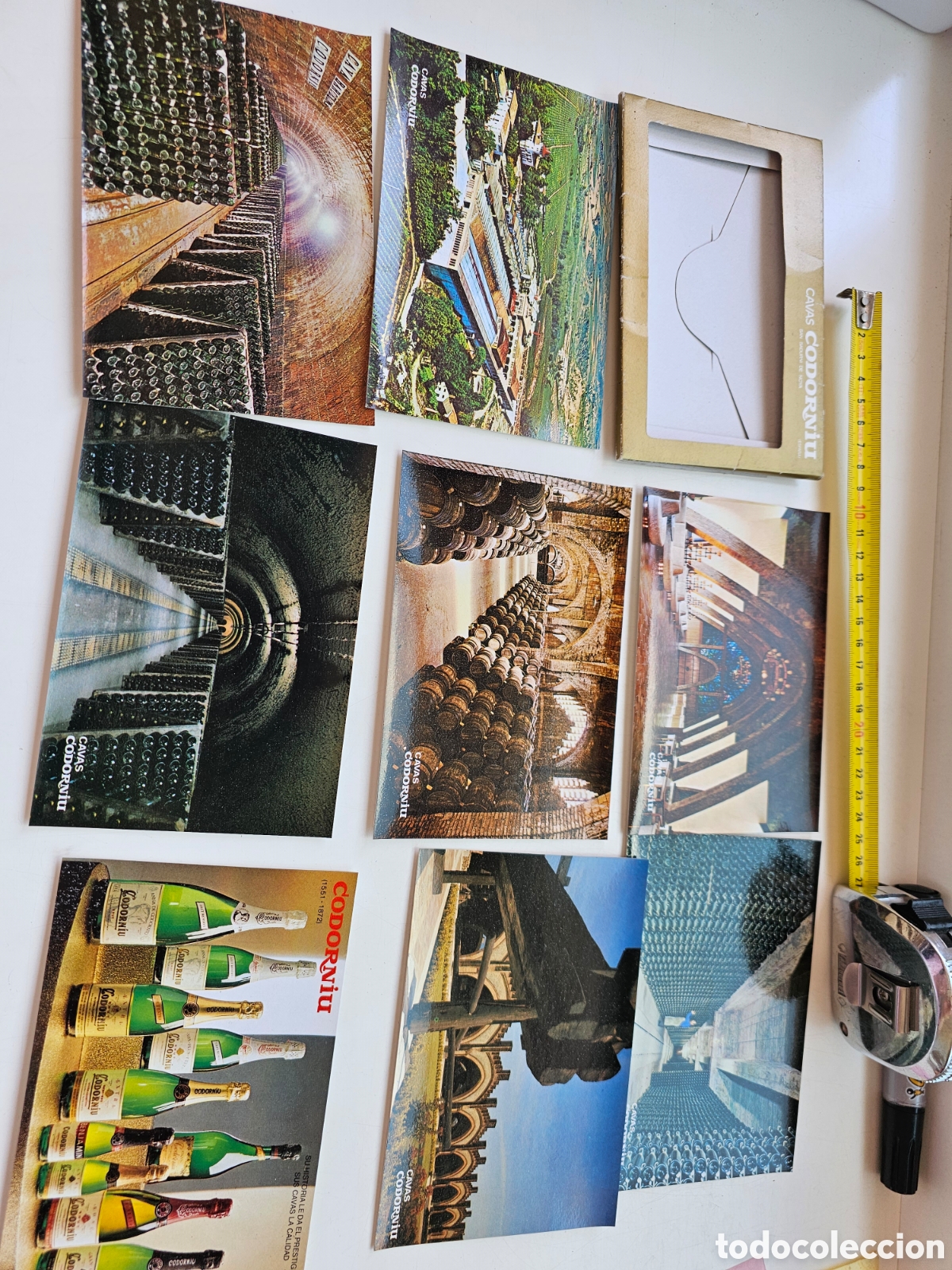 Postales: &Aacute;lbum de 9 postales de las cavas Codorniu de 1983 - Foto 2