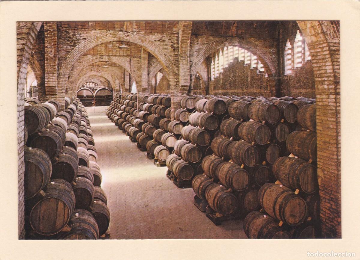 Postales: CAVAS CODORNIU. UNA BODEGA. MONUMENTO NACIONAL (1976) - Foto 1