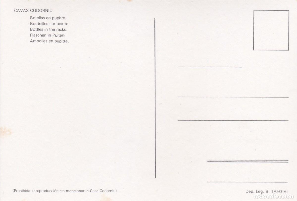 Postales: CAVAS CODORNIU. BOTELLAS EN PUPITRE (1976) - Foto 2