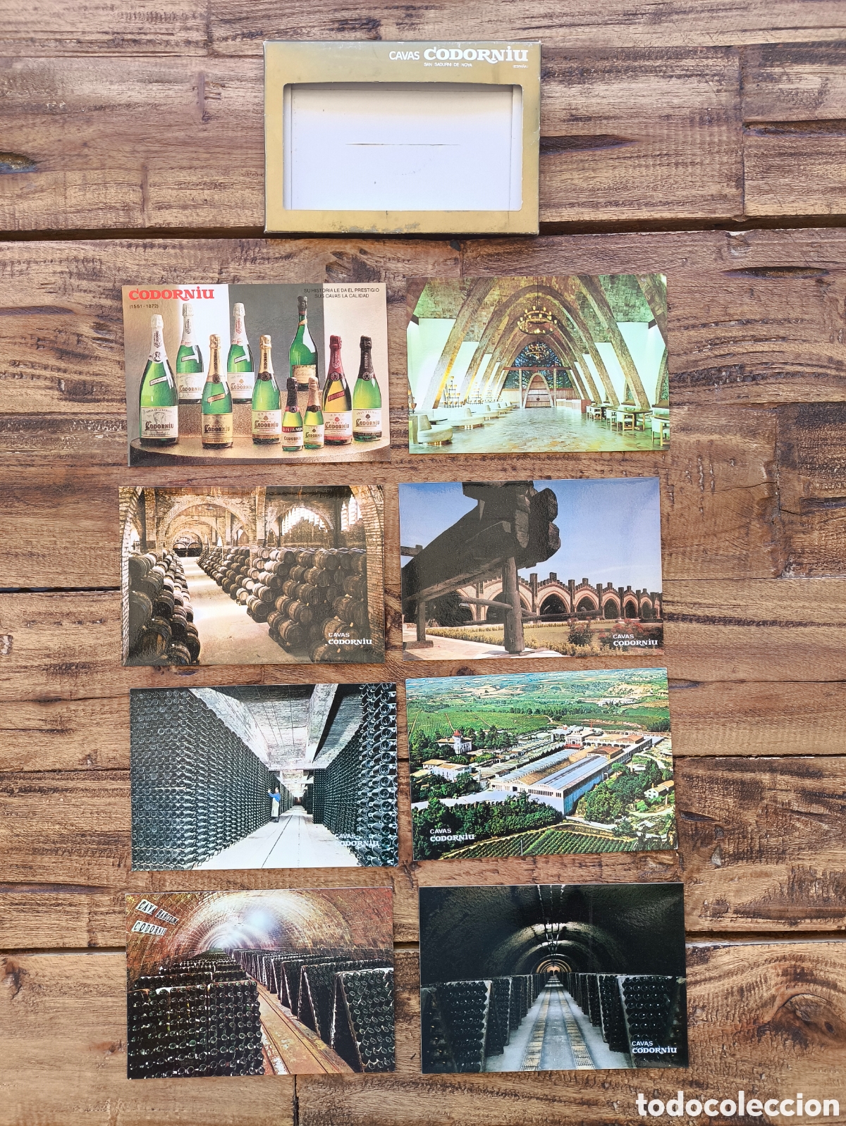 Postales: Lote colecci&oacute;n 8 postales en carpeta publicidad Cavas Codorniu