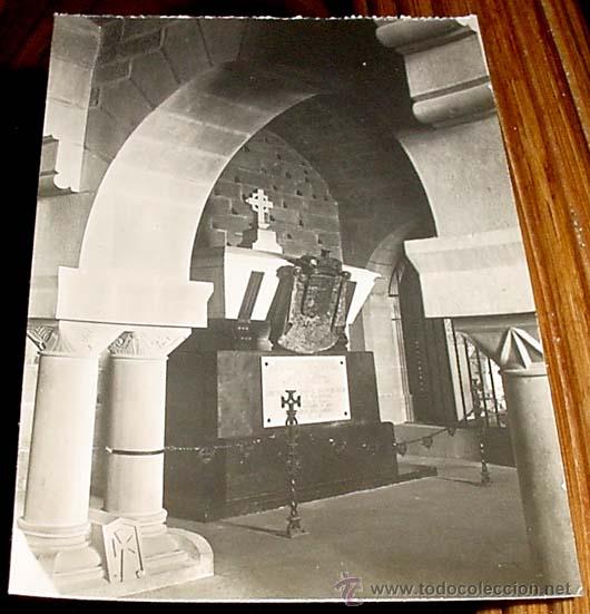 Postkarten: ANTIGUA FOTO POSTAL - CRIPTA PANTEON DUCAL - SIN CIRCULAR.