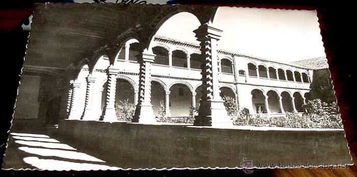 Cartes Postales: ANTIGUA  POSTAL DE AVILA - CONVENTO E SANTO TOMAS - CLAUSTRO DE LOS REYES - SIN CIRCULAR - ED. GARC