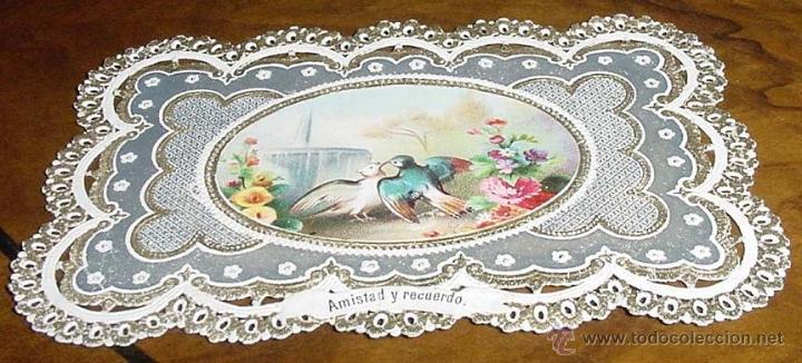 Cartes Postales: ANTIGUA ESTAMPA DEL SIGLO XIX CON GRABADO SOBRE PAPEL DE TELA VA ENRIQUCIDA DE FINOS DECORADO CON CA