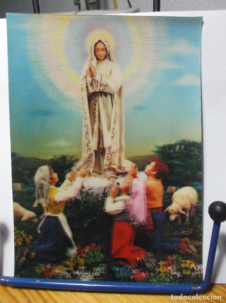 Postcards: POSTAL DE MARIA CON LOS NI&Ntilde;OS EN EL CAMPO.