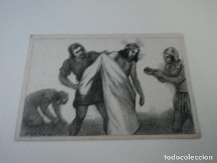 Cartoline: via crucis jesus es despojado de sus vestiduras ed balmes