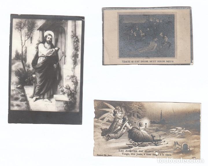 Cartoline: 3 peque&ntilde;as estampas religiosas. Cristo y Ni&ntilde;o Jes&uacute;s en trineo. A&ntilde;os 30? aa