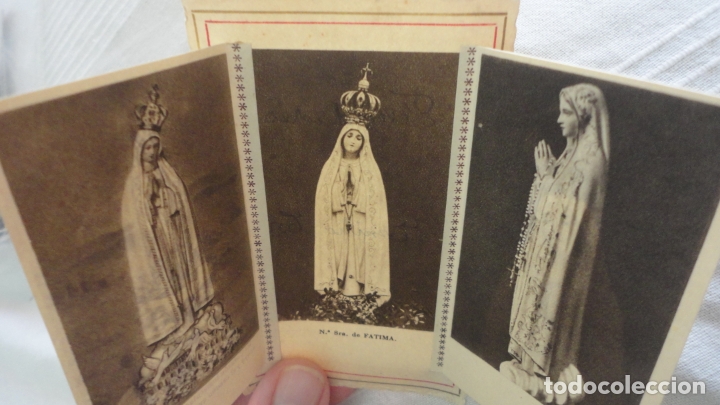 Postales: ANTIGUO TRIPTICO.ESTAMPAS.VIRGEN DE FATIMA 1951 - Foto 2