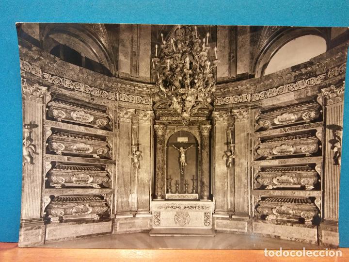 Postales: EL ESCORIAL. MONASTERIO. PANTE&Oacute;N DE REYES. BONITA POSTAL. SIN USAR